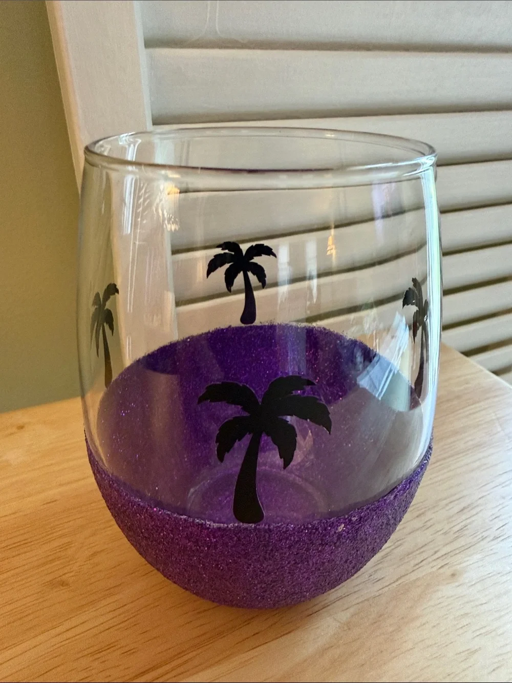 Tropical stemless Wine glass unbranded glitter dipped base palm tree decals